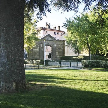 Abbaye Saint-Ruf de Valence