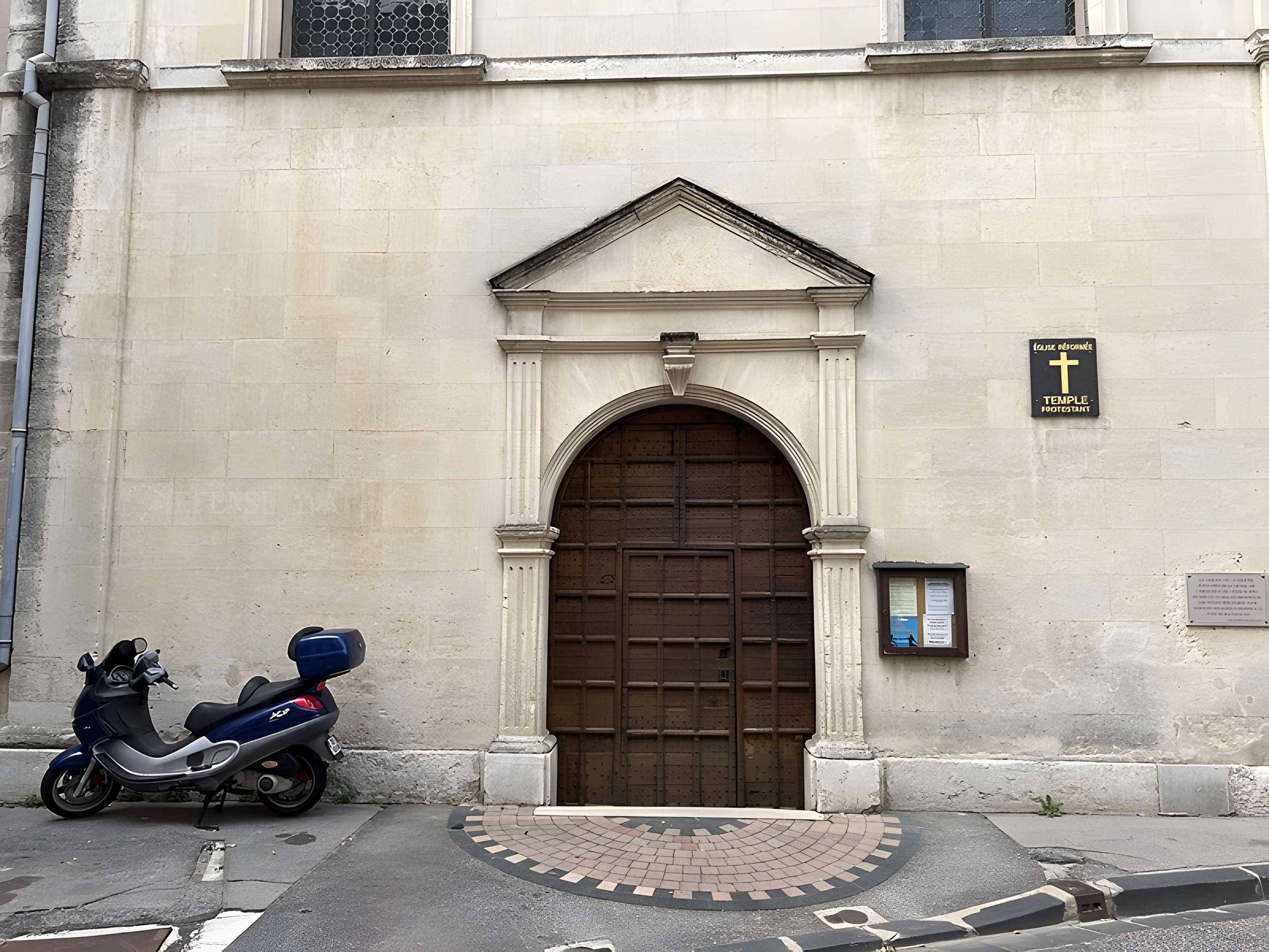 Abbaye Saint-Ruf de Valence
