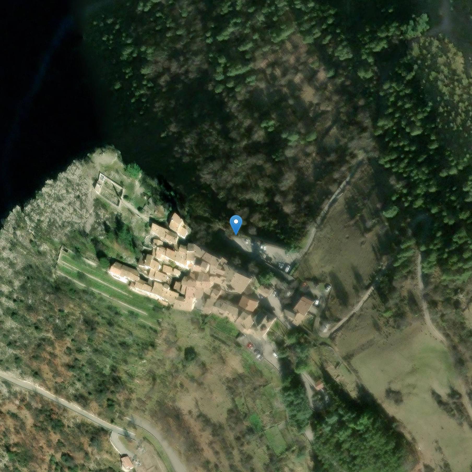 Photo de Saint-Michel de La Croix-sur-Rooudoule 教会