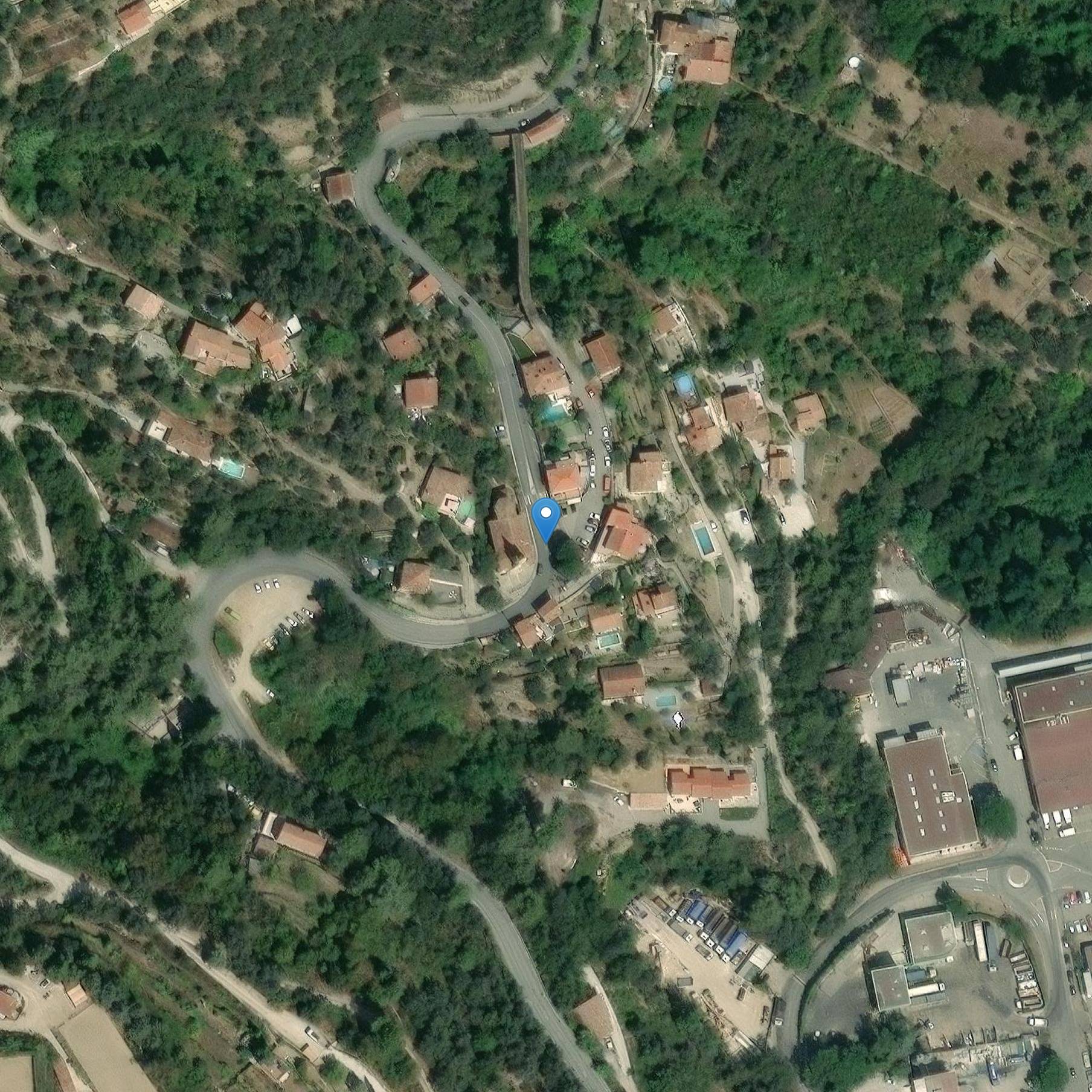 Photo de 圣奥诺雷德蒙蒂教堂