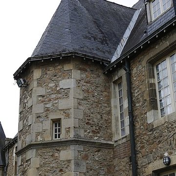 Ancienne abbaye Saint-Vincent, actuellement lycée Bellevue
