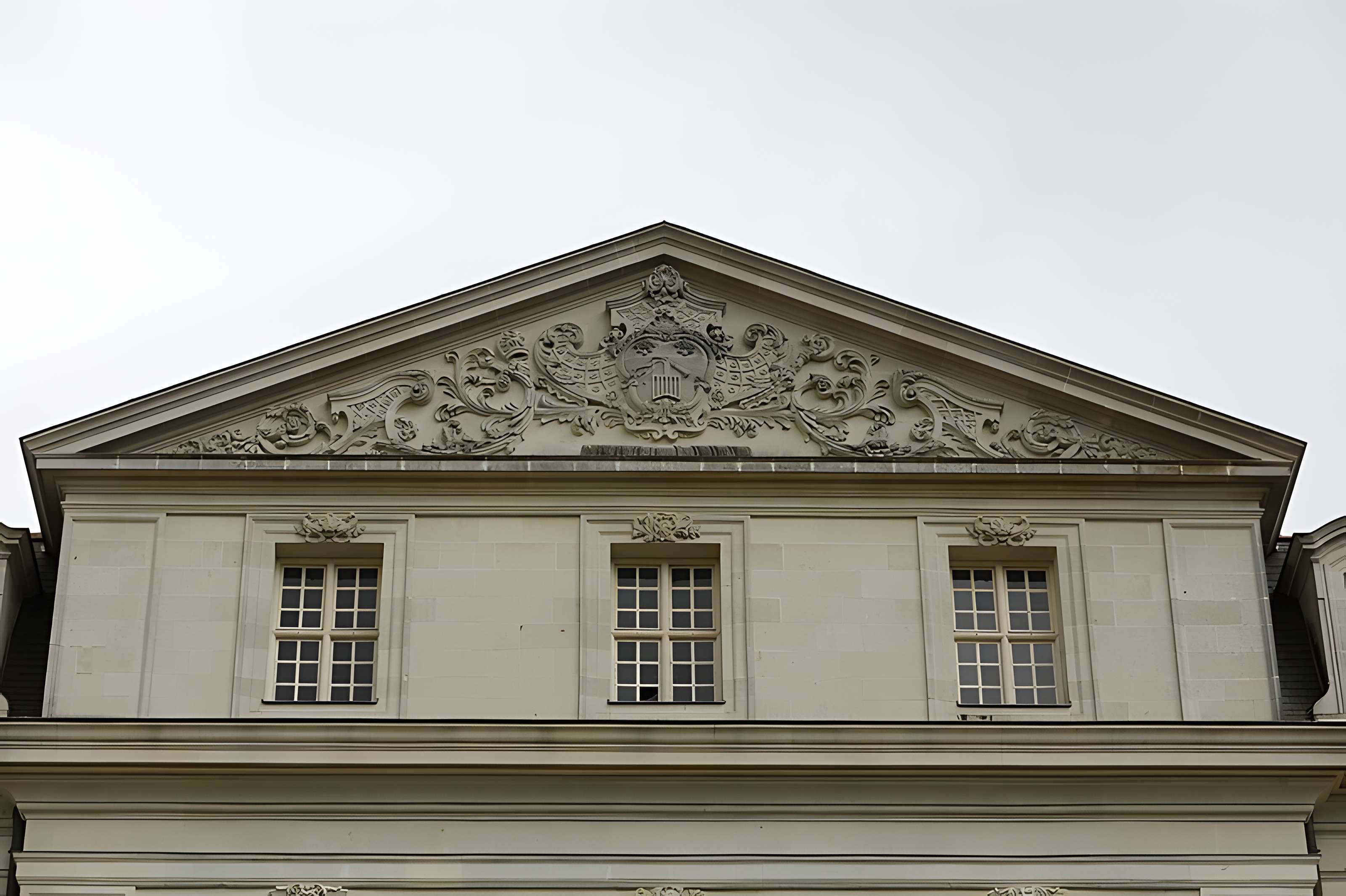Ancienne abbaye Saint-Vincent, actuellement lycée Bellevue