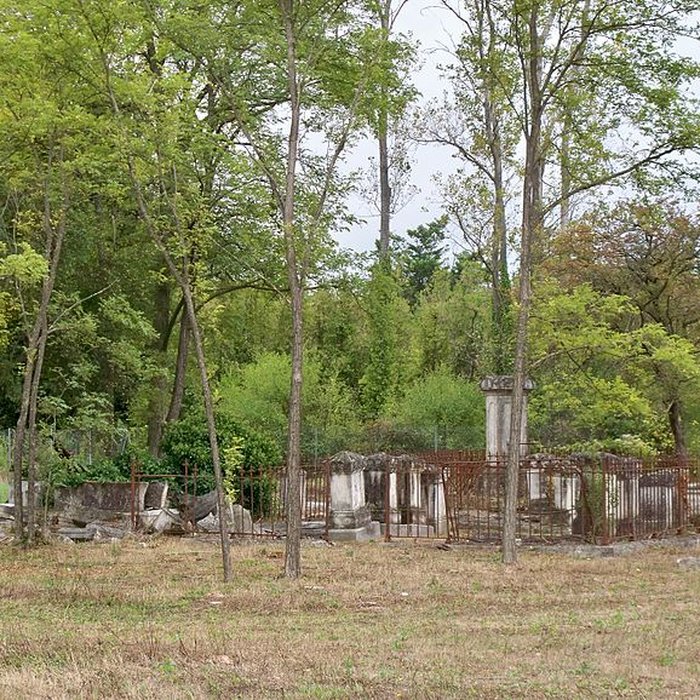 Photo de Ancien Cimetière juif de LIsle-sur-la-Sorgue