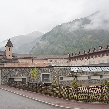 ancien couvent trinitaires de saint etienne de tinee