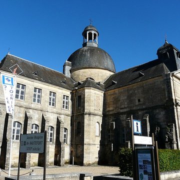 Ancien hôpital de Hautefort