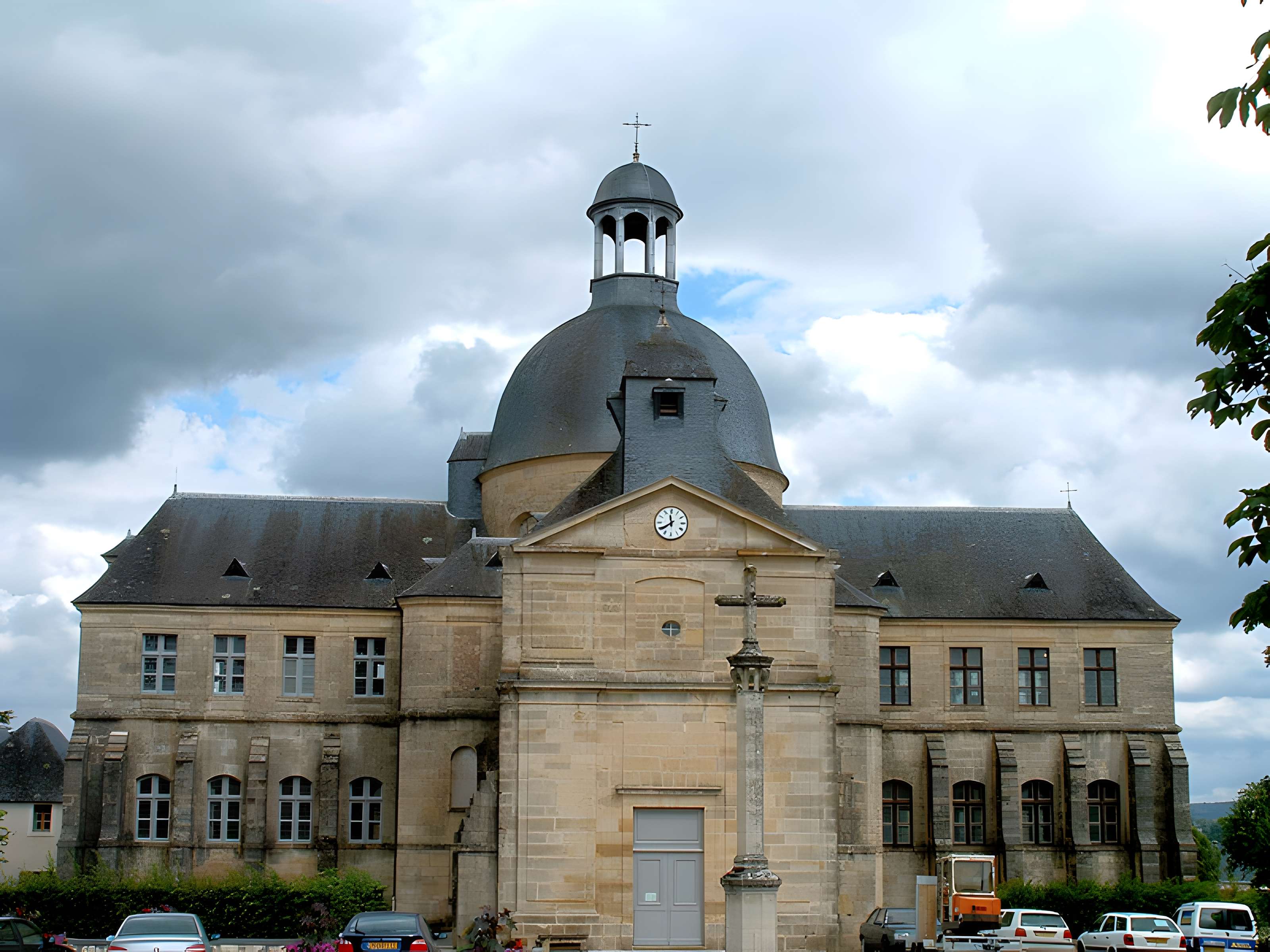 Ancien hôpital de Hautefort