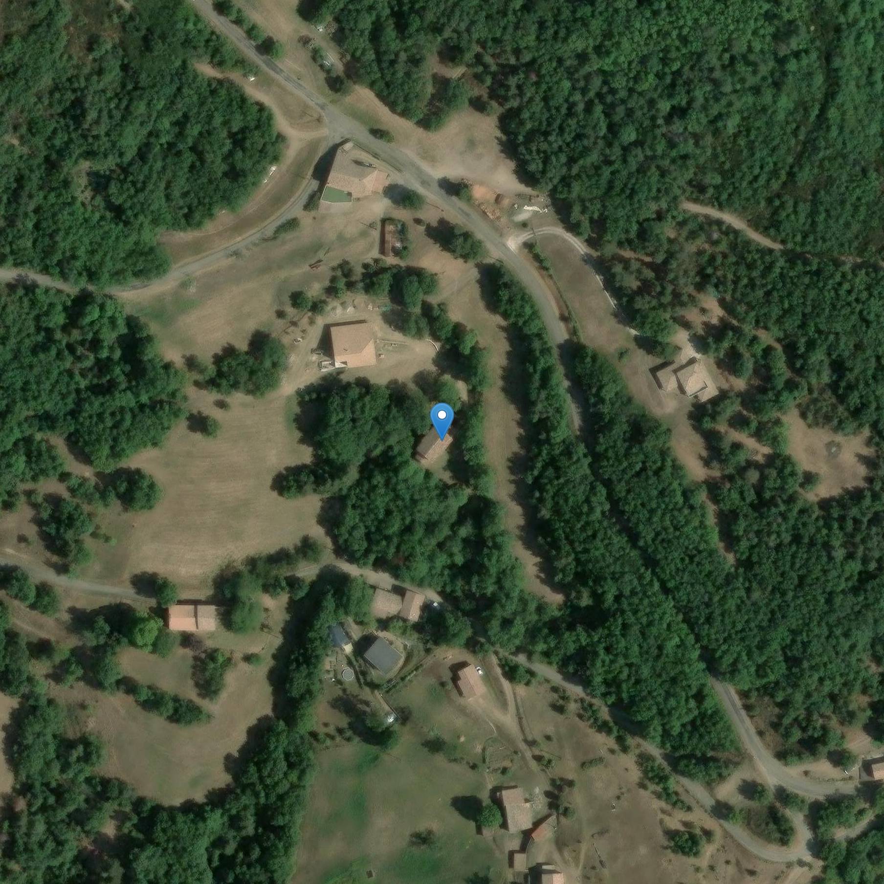 Photo de ブルーザック教会の前提