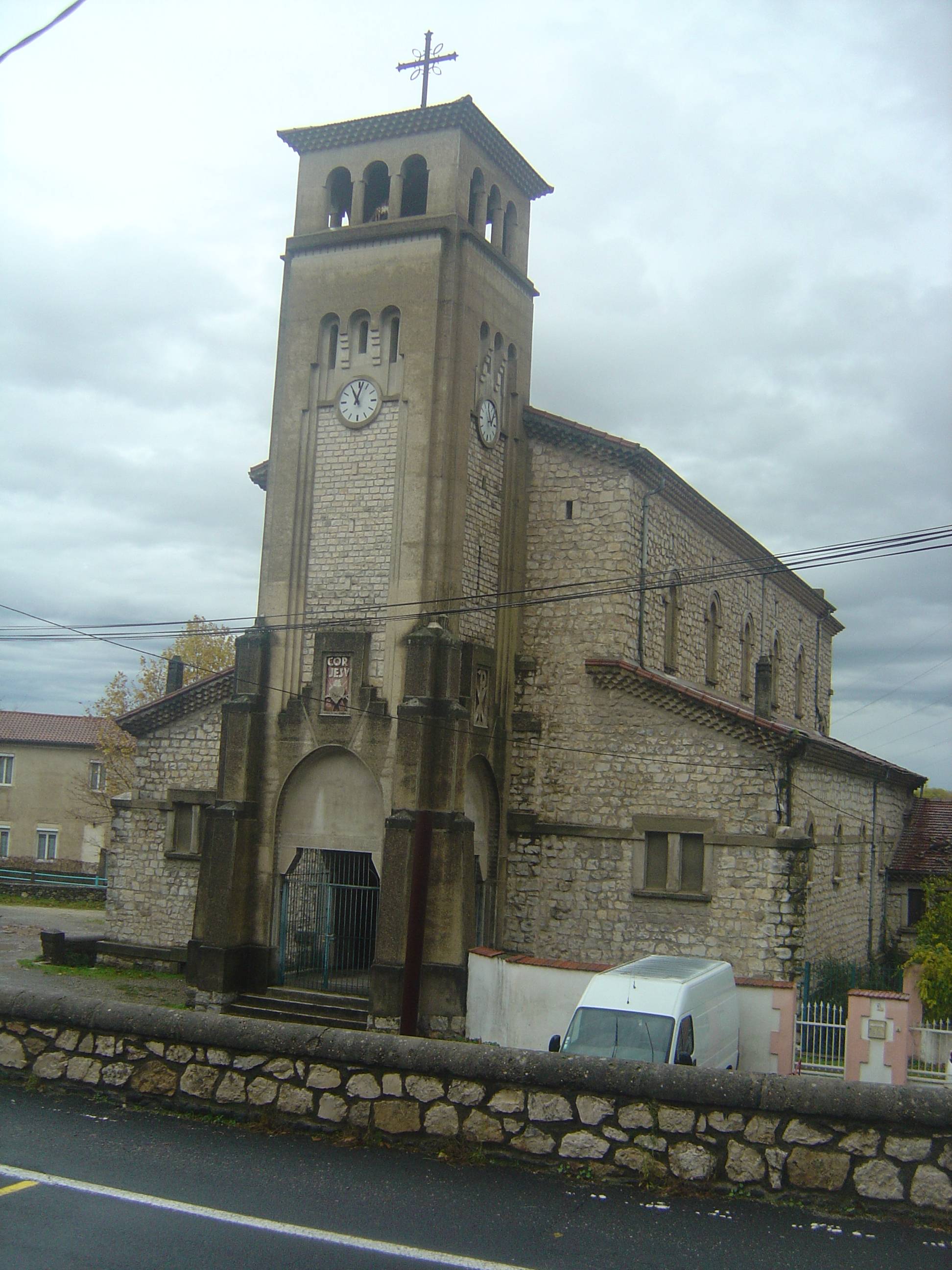 Photo de Église du Sacré-Cœur de Frayol