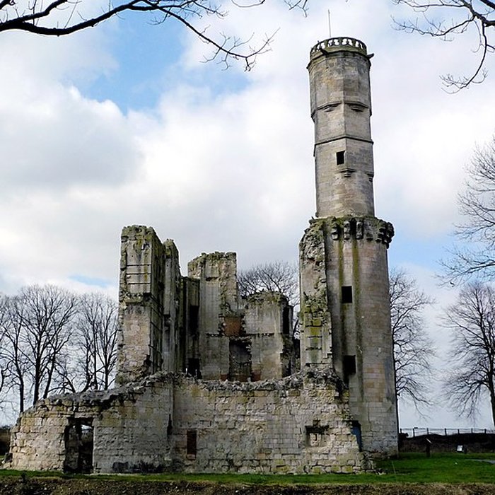 Photo de Château de Folleville