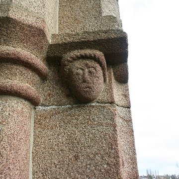 Ancienne église de Saint-Hilaire-du-Harcouët