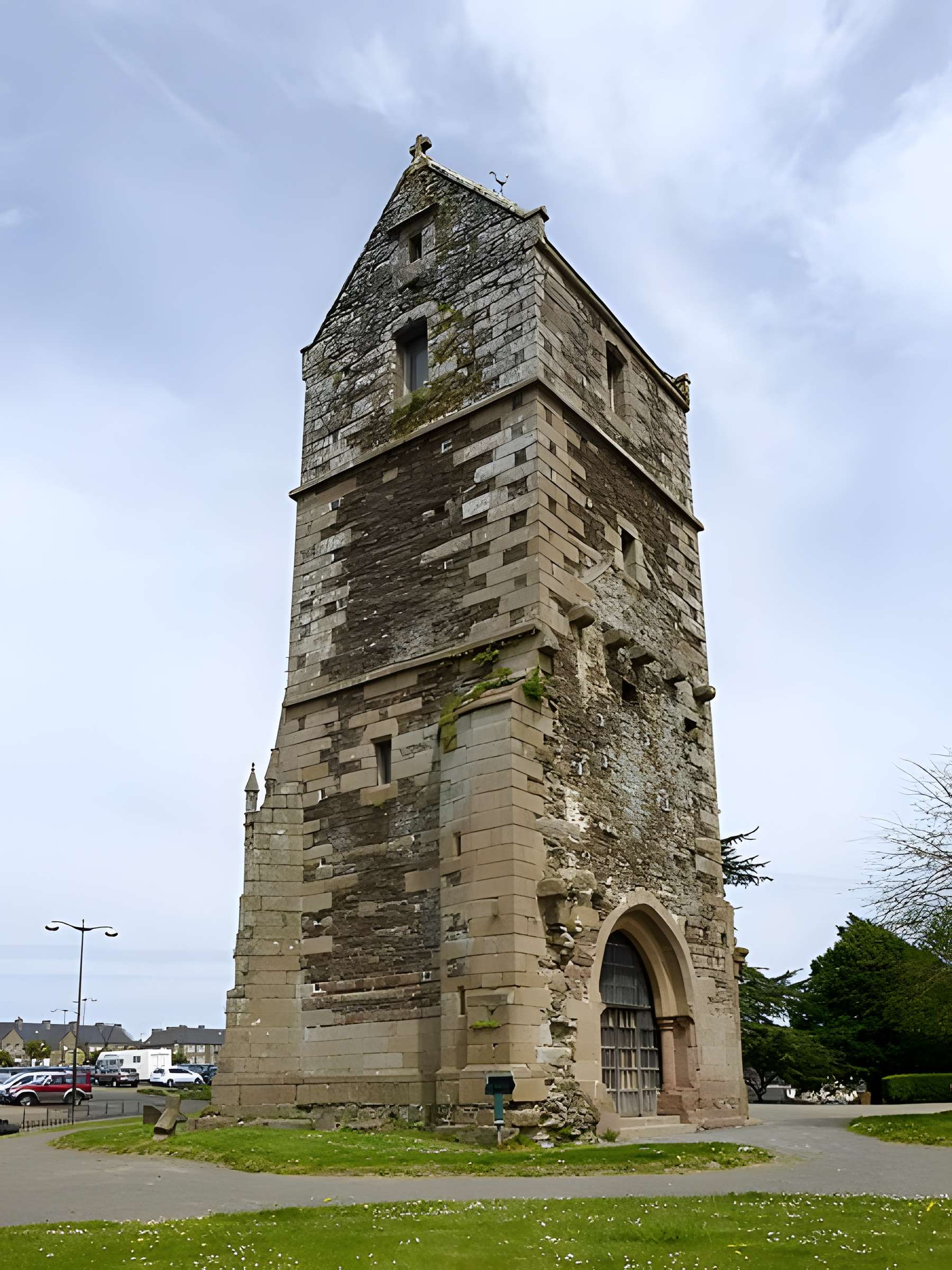 Ancienne église de Saint-Hilaire-du-Harcouët