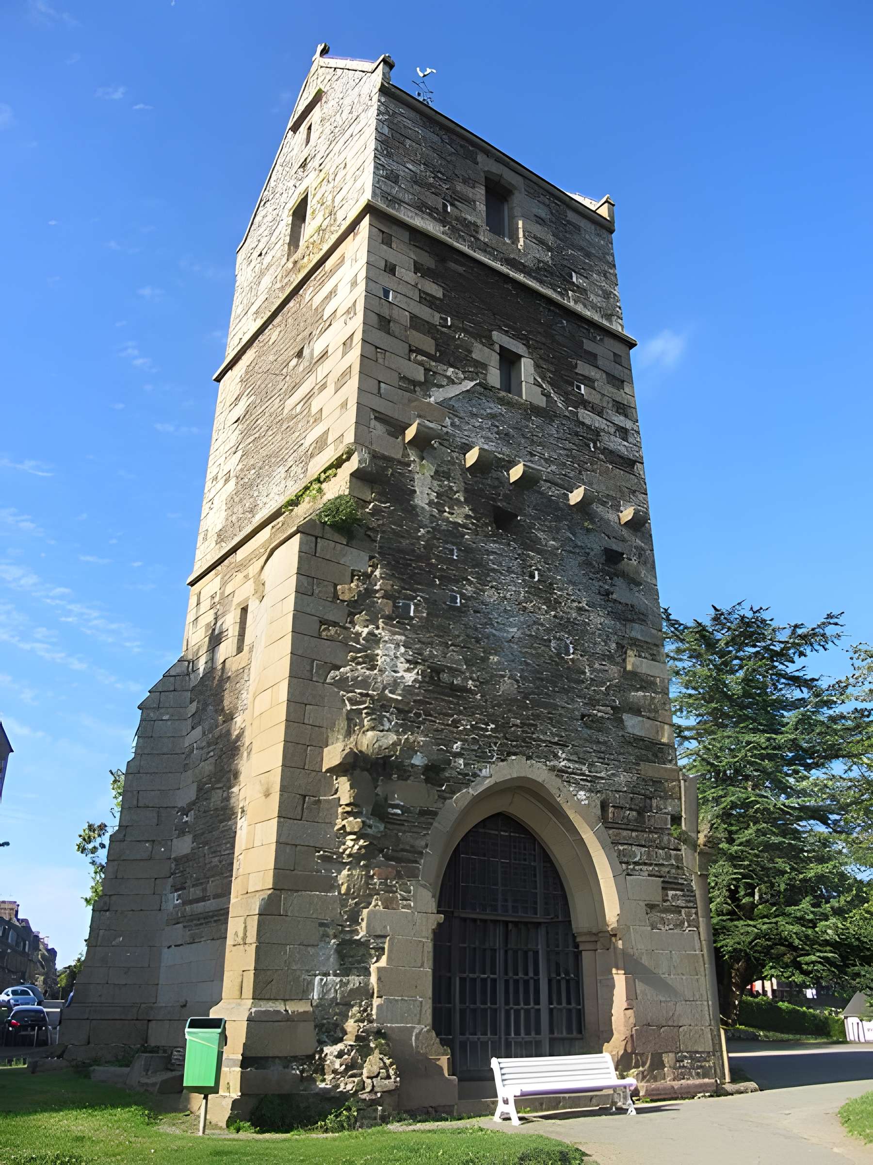 Ancienne église de Saint-Hilaire-du-Harcouët
