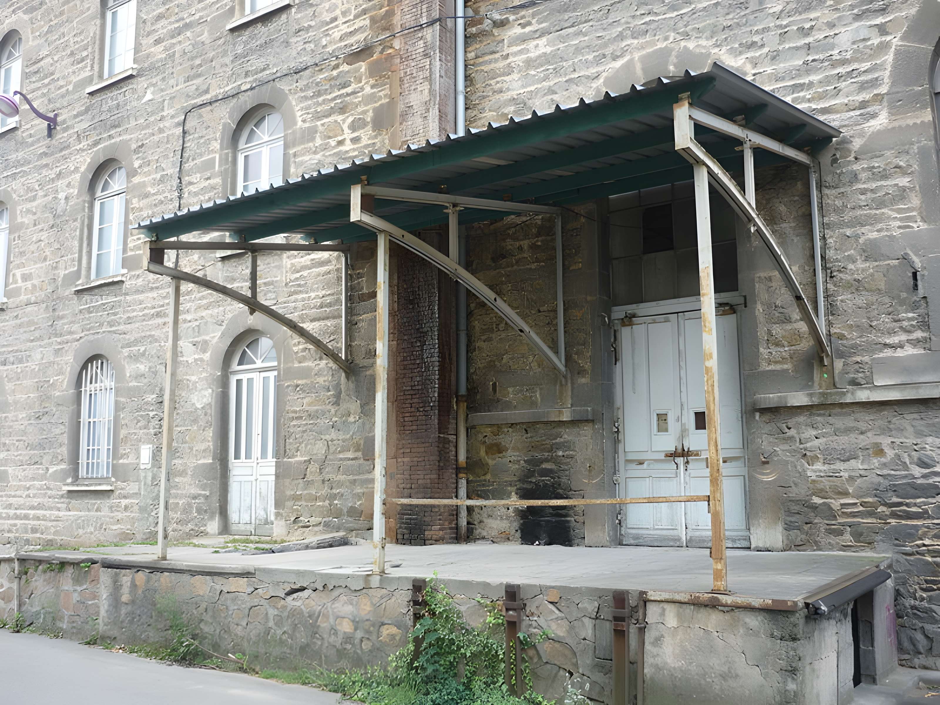 Ancienne manufacture de moulinage J-B. Martin à Tarare