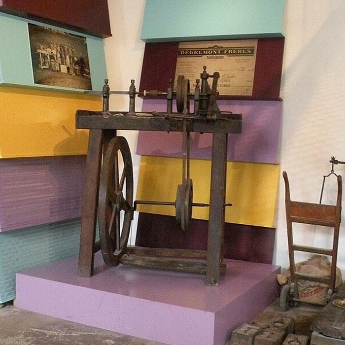 Photo de Ancienne usine Desmarest à Méru