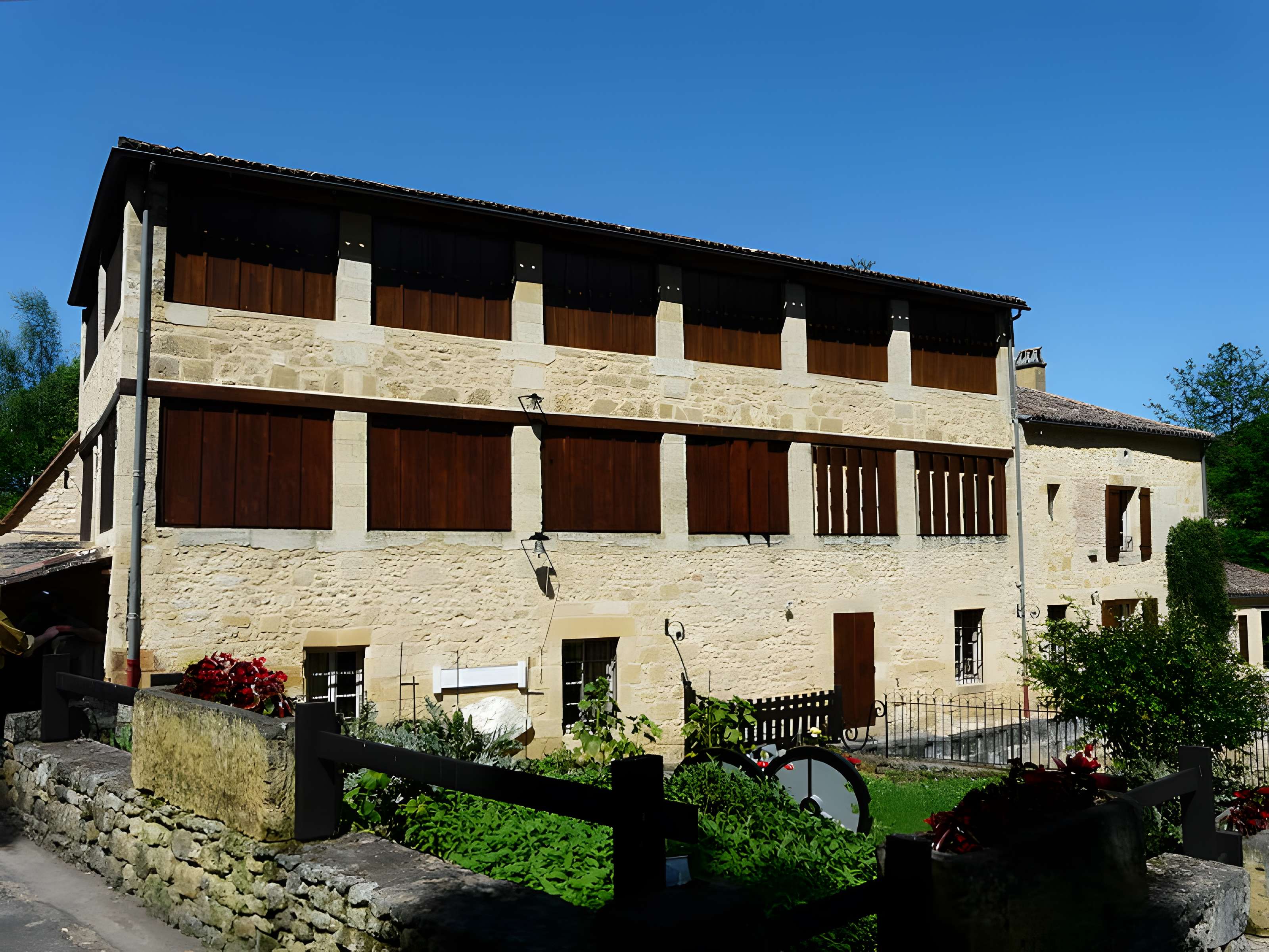 Anciennes papeteries de Couze-et-Saint-Front