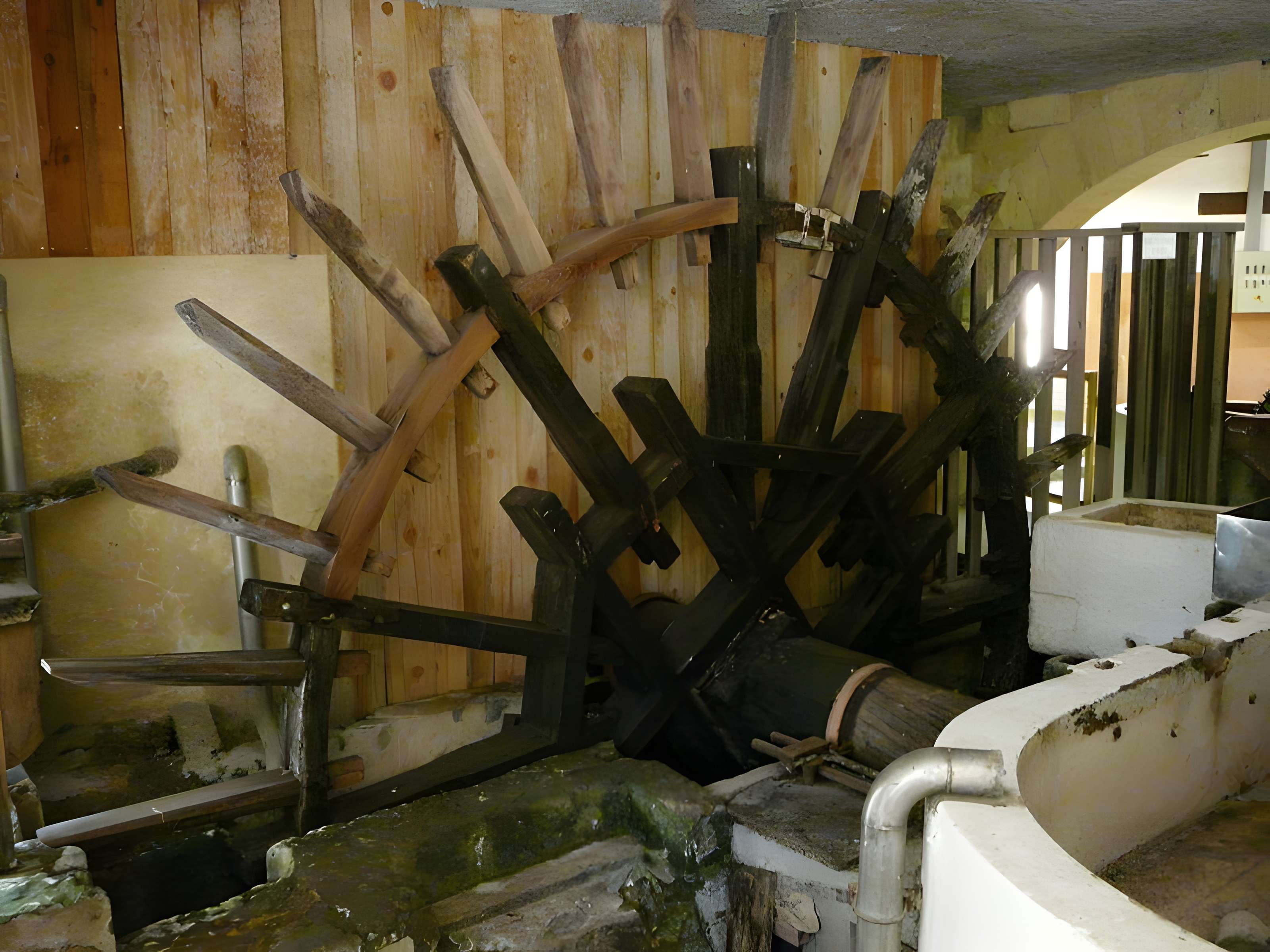 Anciennes papeteries de Couze-et-Saint-Front