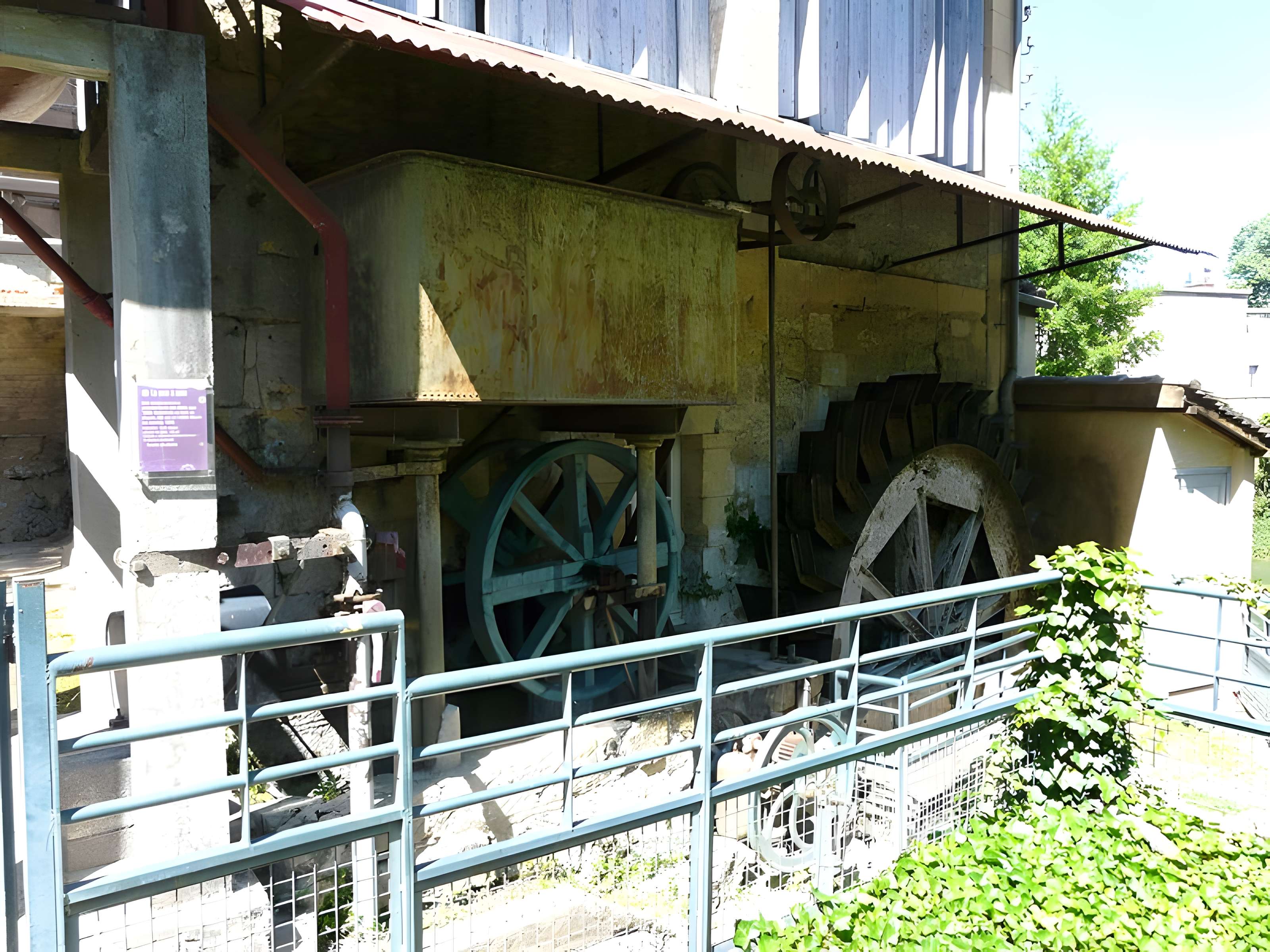 Anciennes papeteries de Couze-et-Saint-Front
