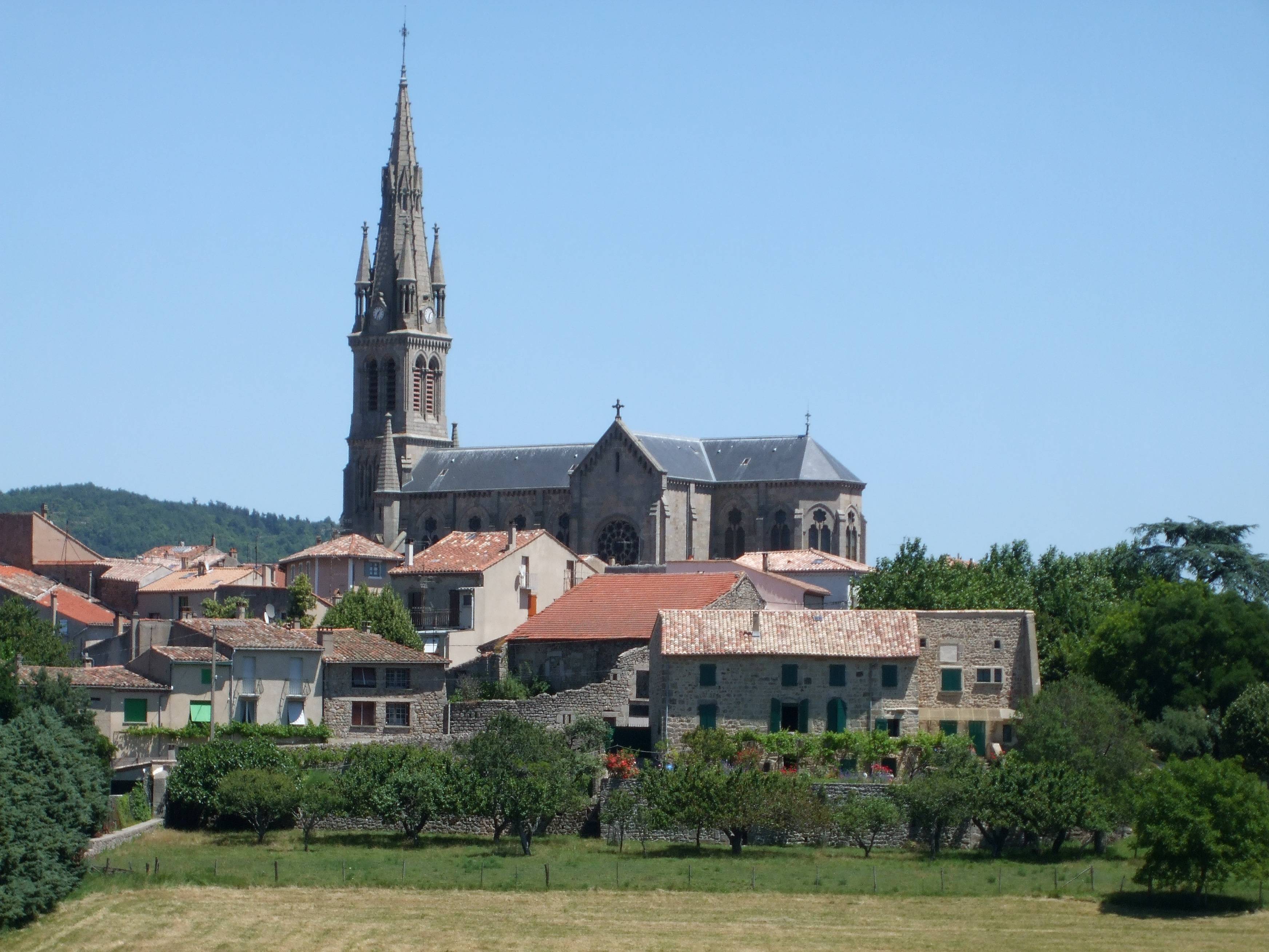 Photo de Église Saint-Pierre de Vernoux-en-Vivarais