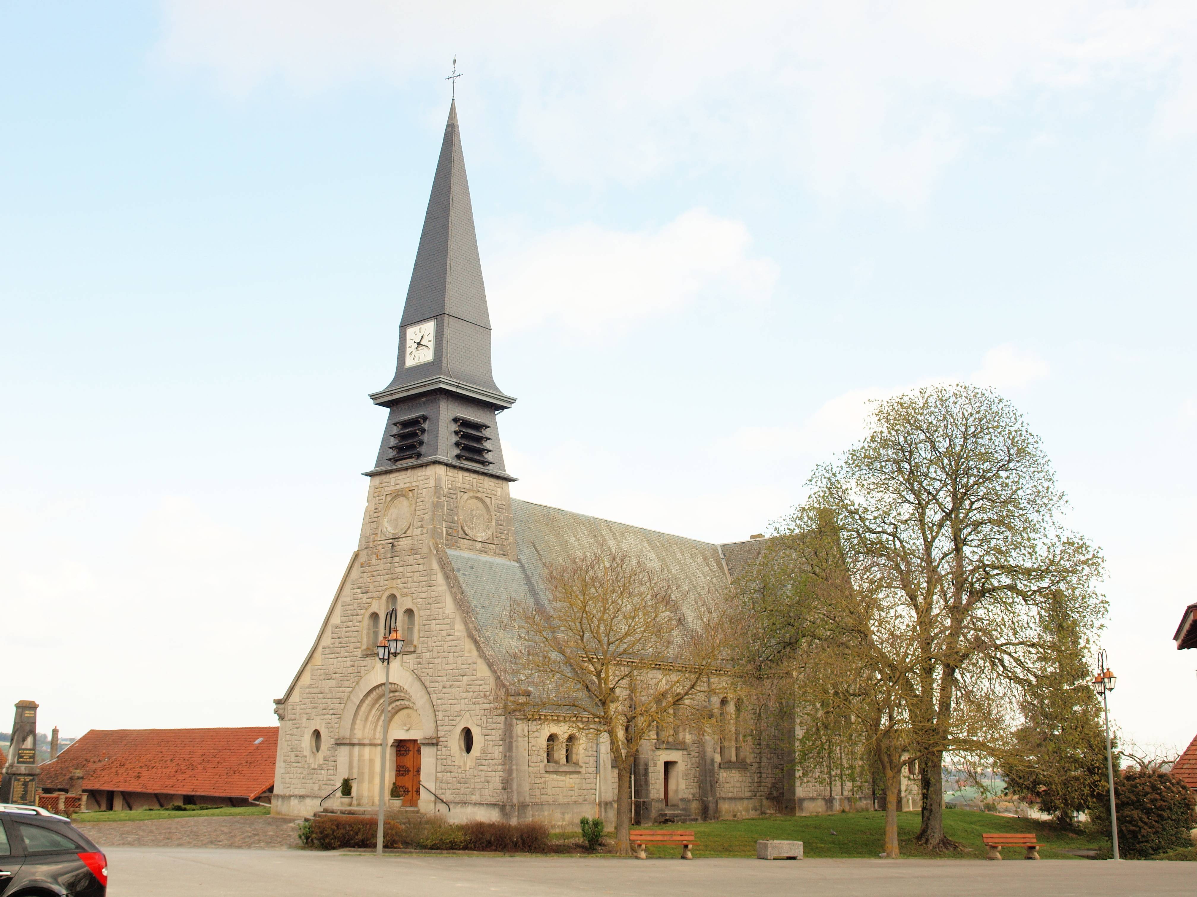 Photo de 聖ペテロ教会 アシー・ロマンス