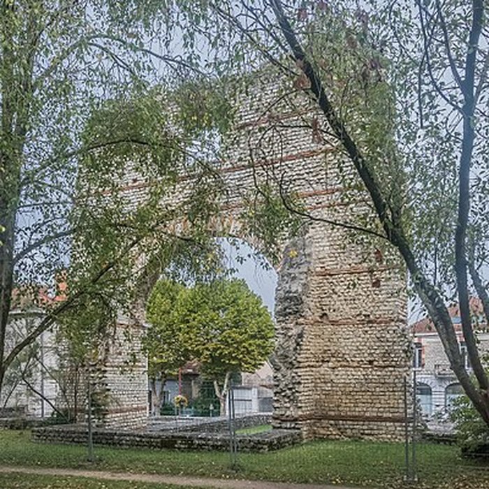 Photo de Arc de Diane à Cahors