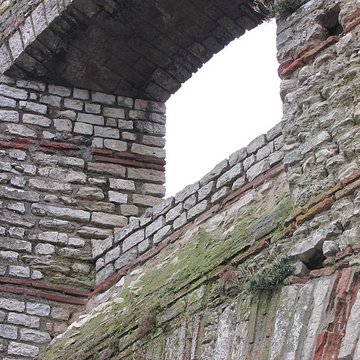 Arc de Diane à Cahors