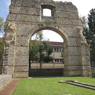 Arc de Diane à Cahors