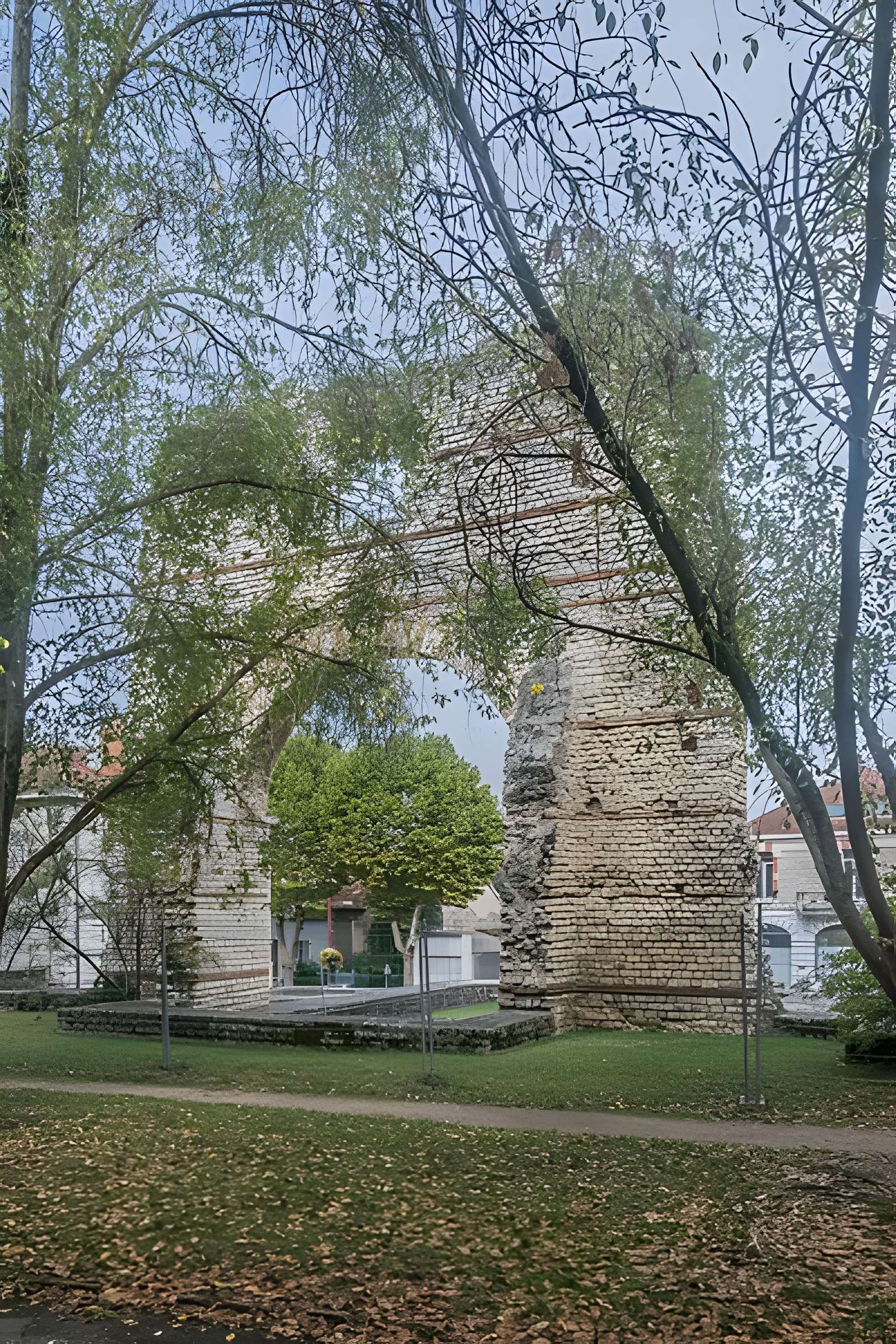 Arc de Diane à Cahors