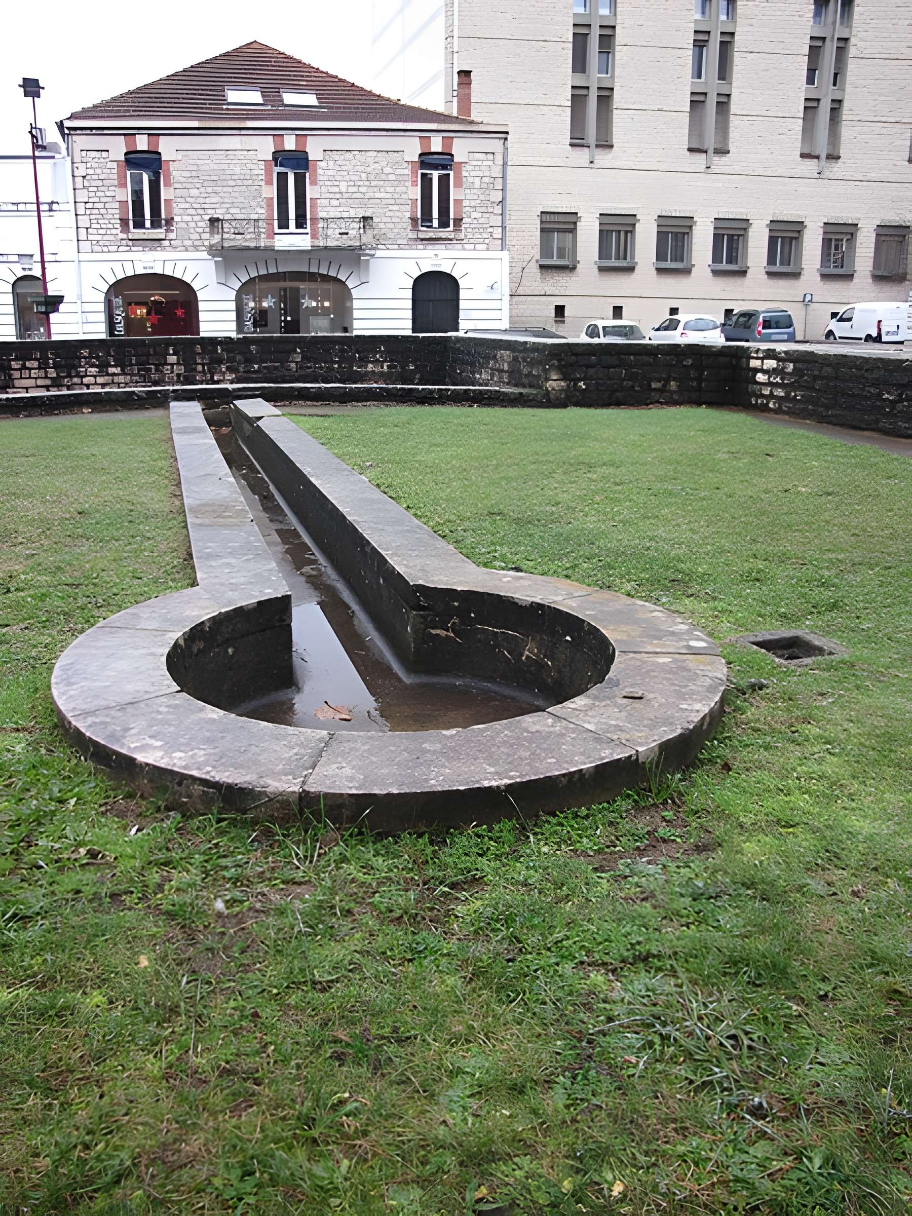 Arc de Diane à Cahors