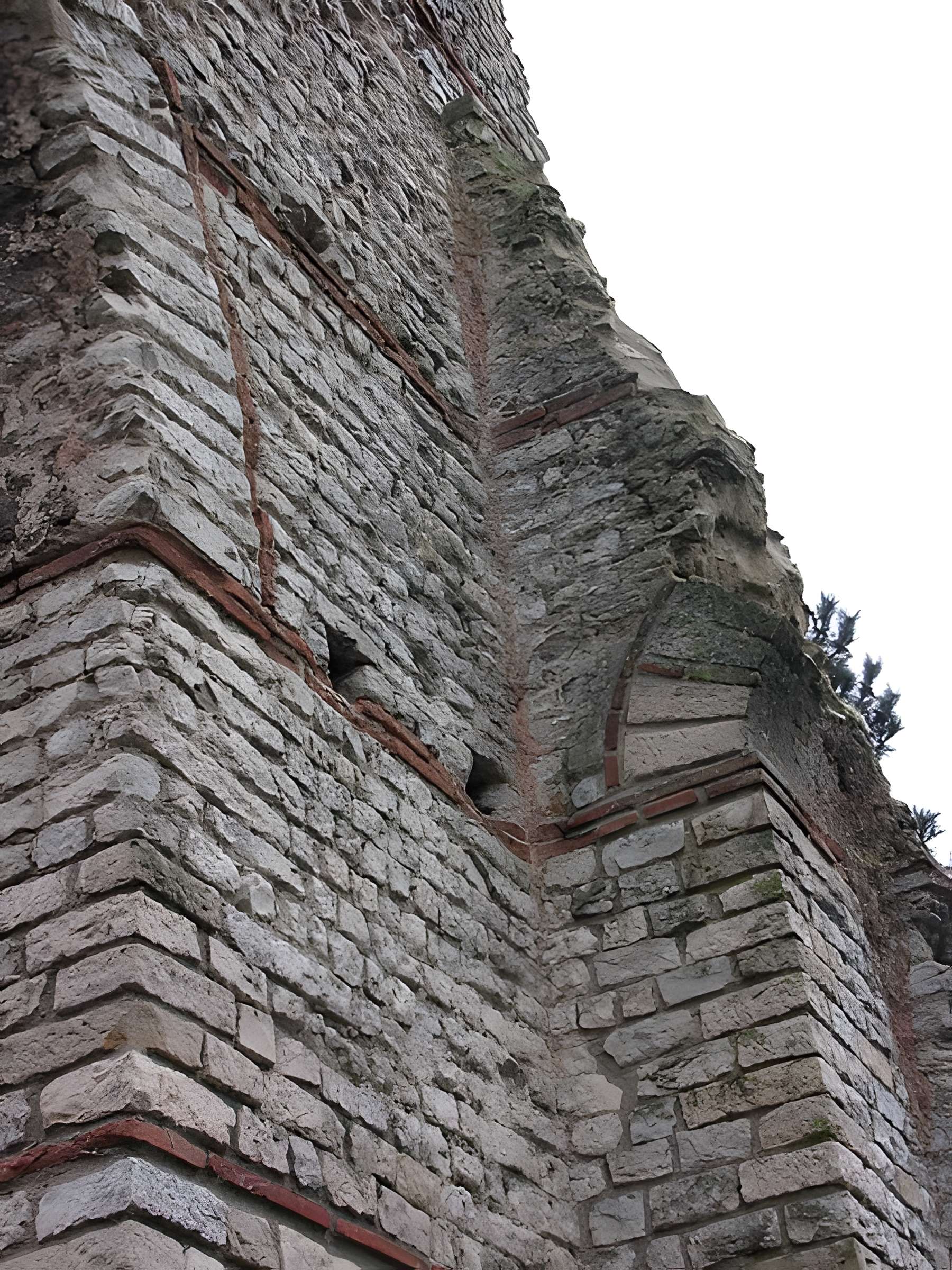 Arc de Diane à Cahors