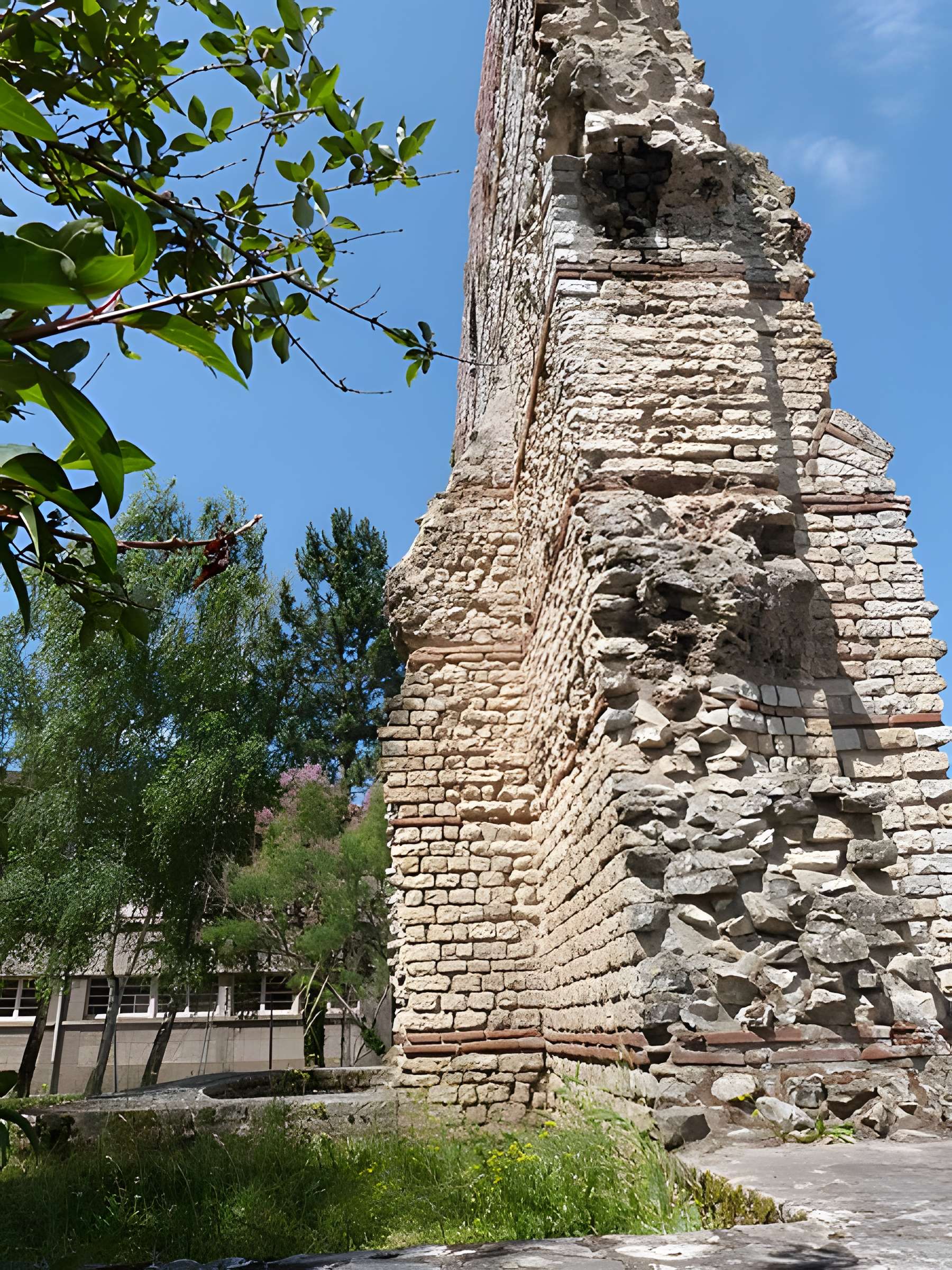 Arc de Diane à Cahors