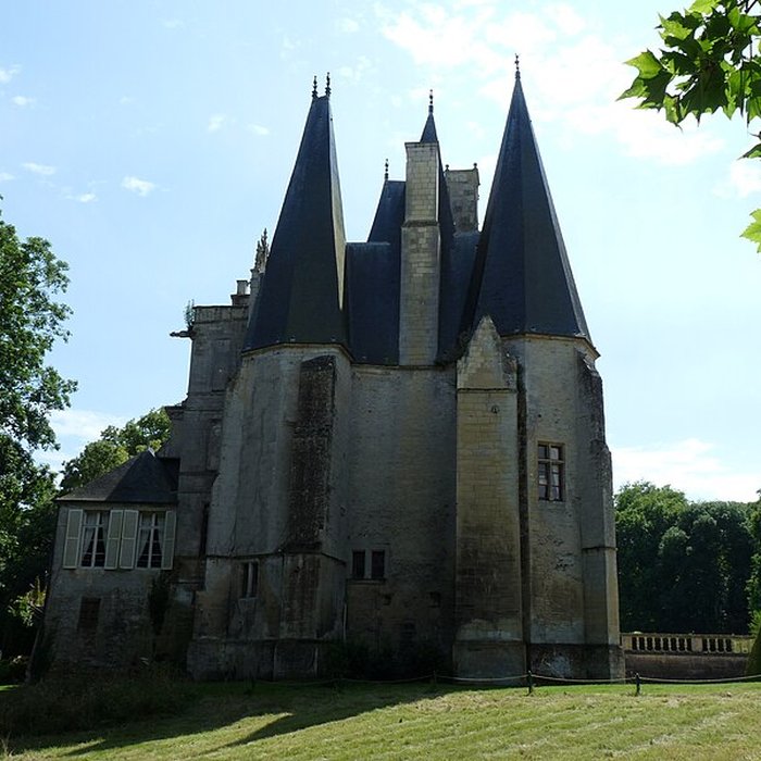 Photo de Château de Fontaine-Henry