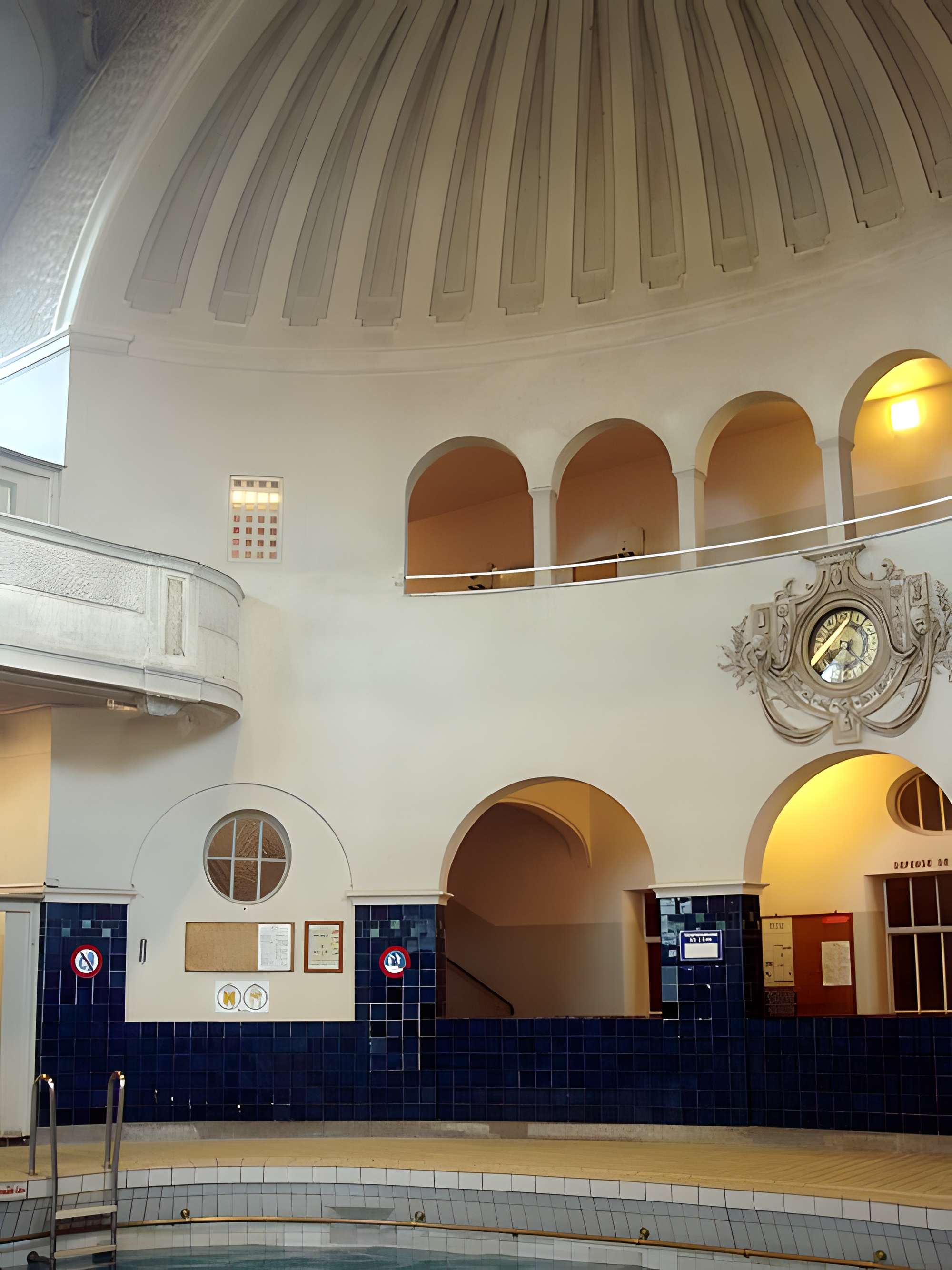 Bains municipaux de Strasbourg