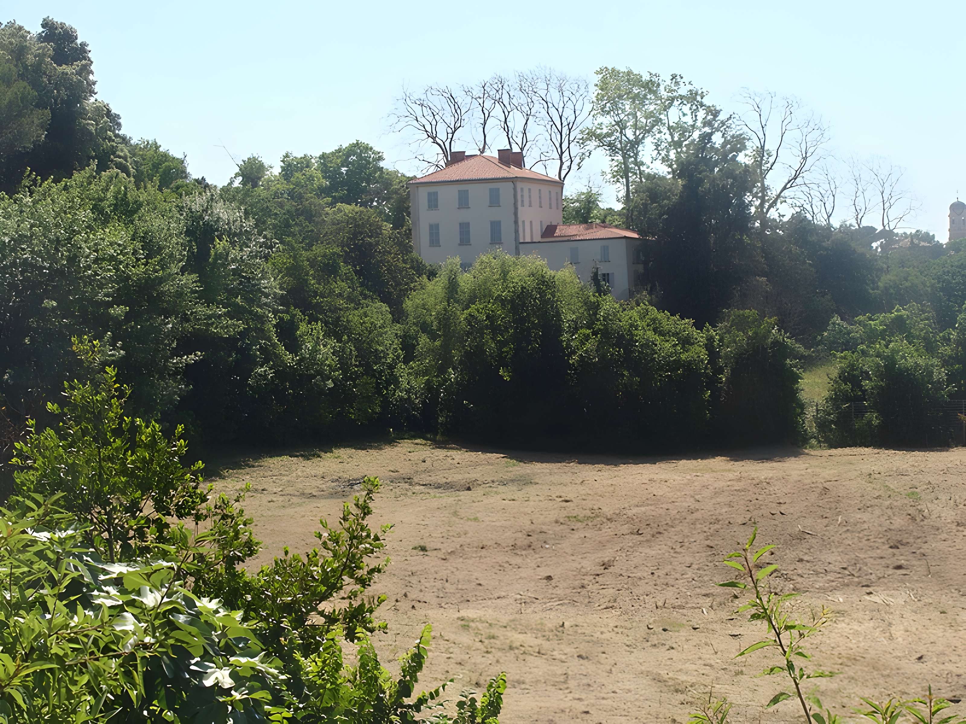 Bastide de Montgolfier-la-Tour-du-Pin