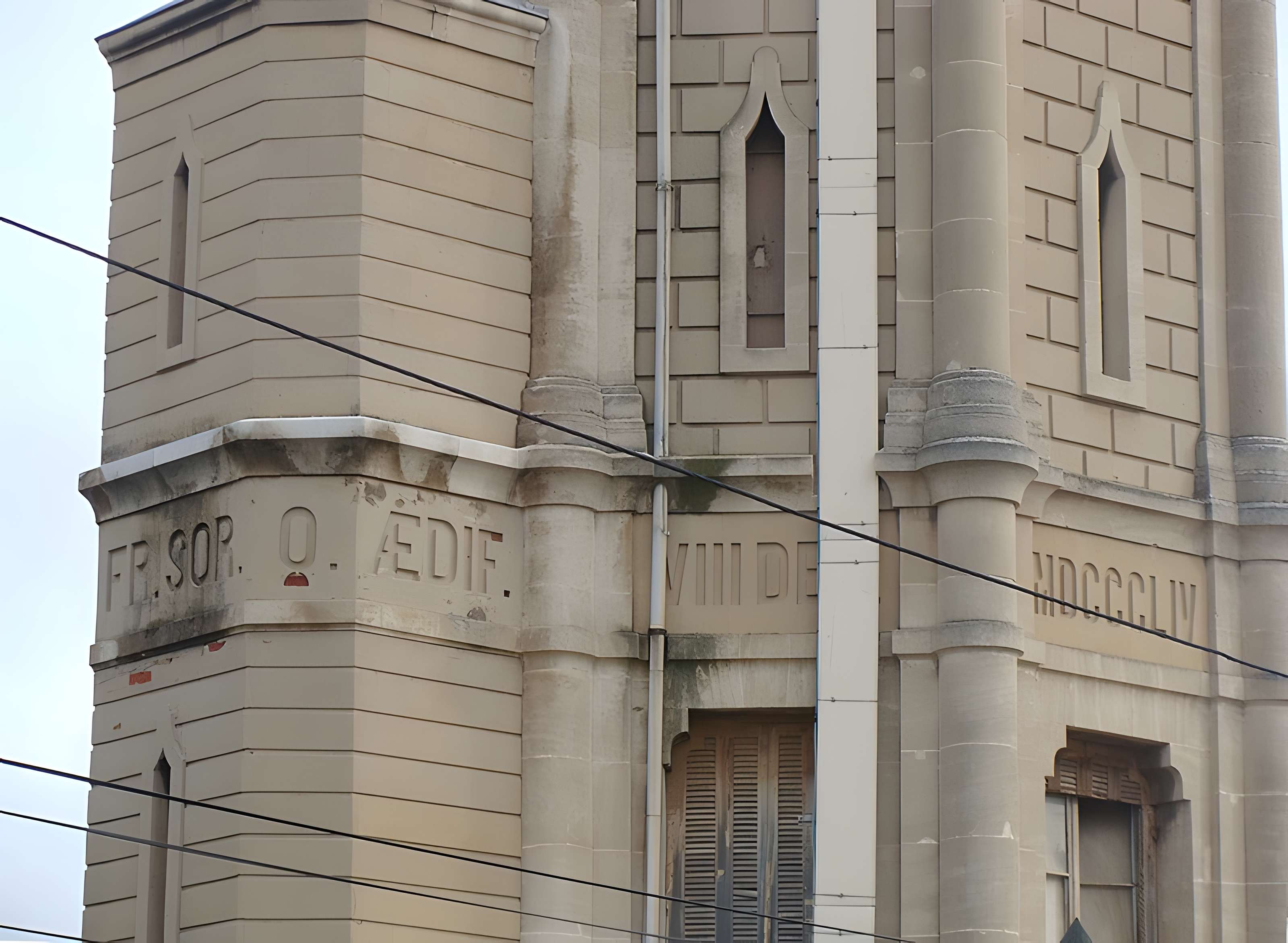 Bastide de Montgolfier-la-Tour-du-Pin
