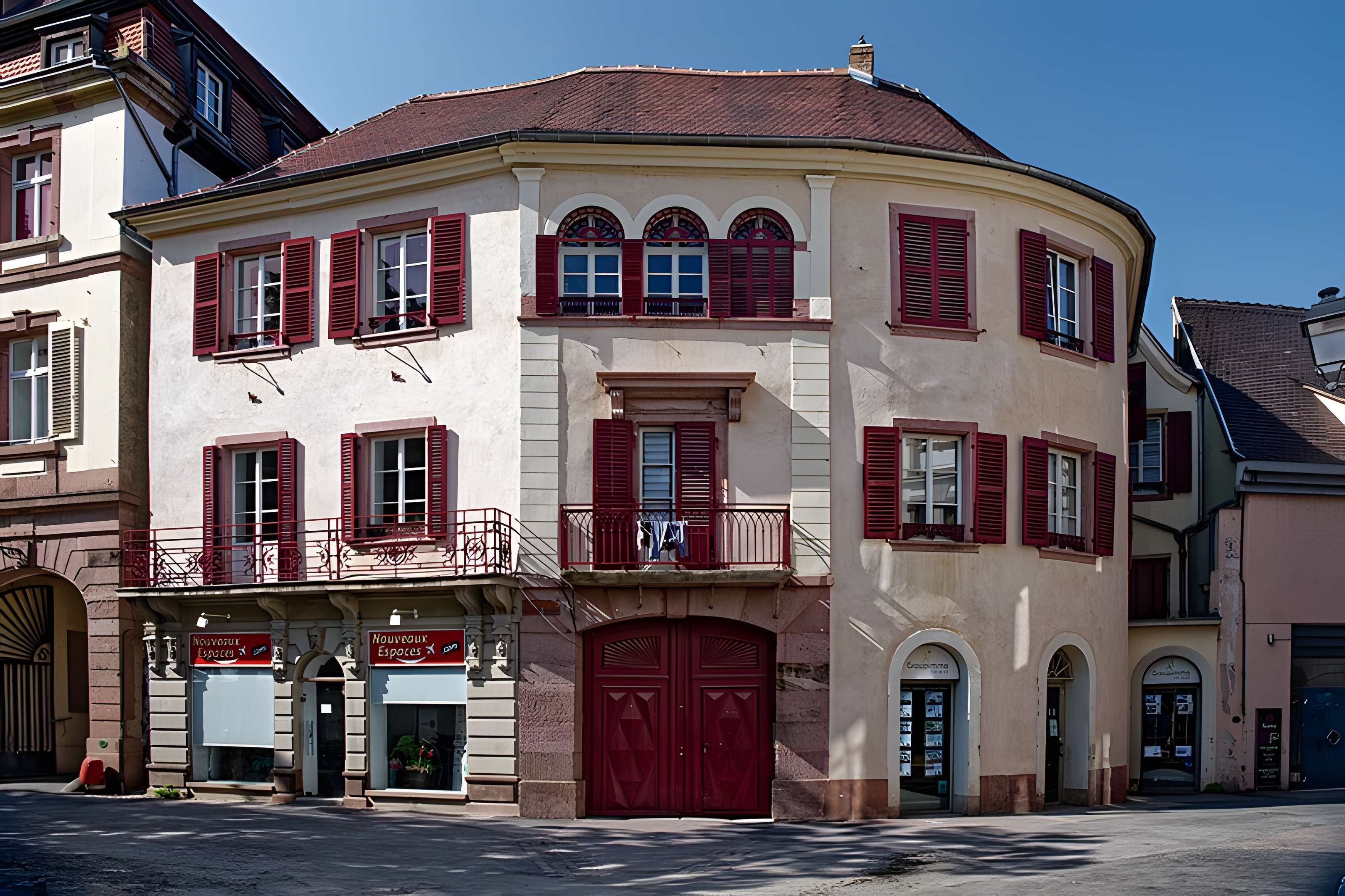 Bâtiment au 7 Place de la Cathédrale à Colmar