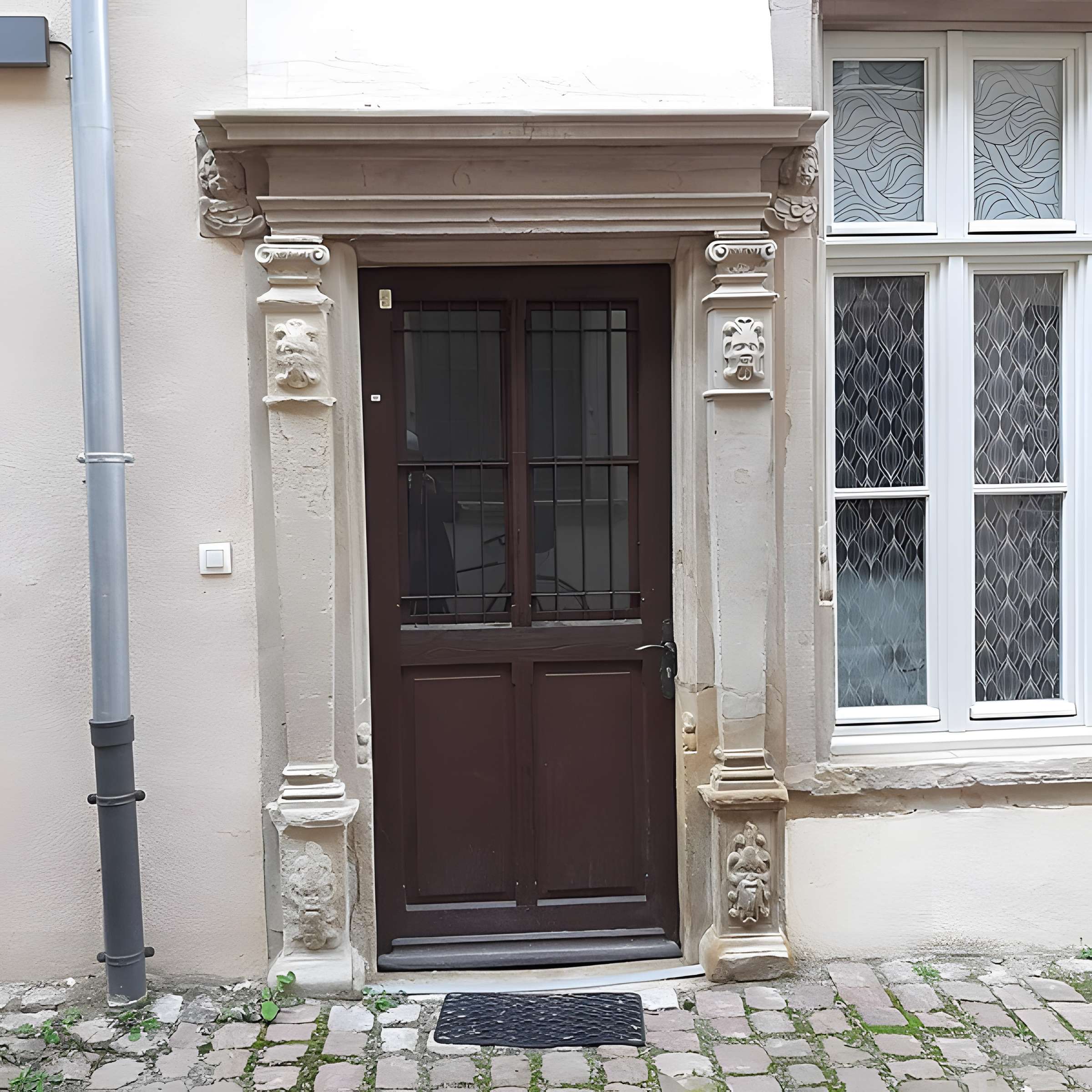Bâtiment au 7 Place de la Cathédrale à Colmar