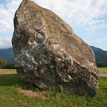 Bloc erratique sculpté dAllinges