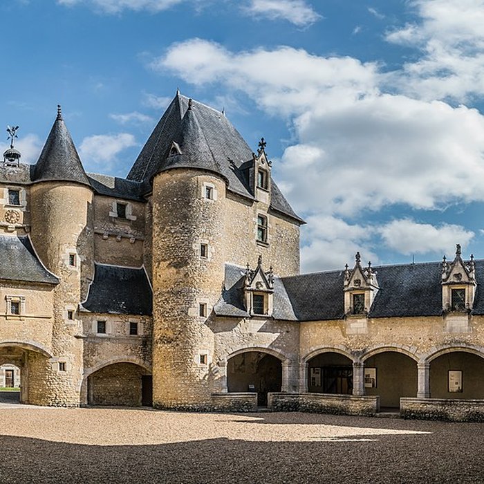 Photo de Château de Fougères-sur-Bièvre