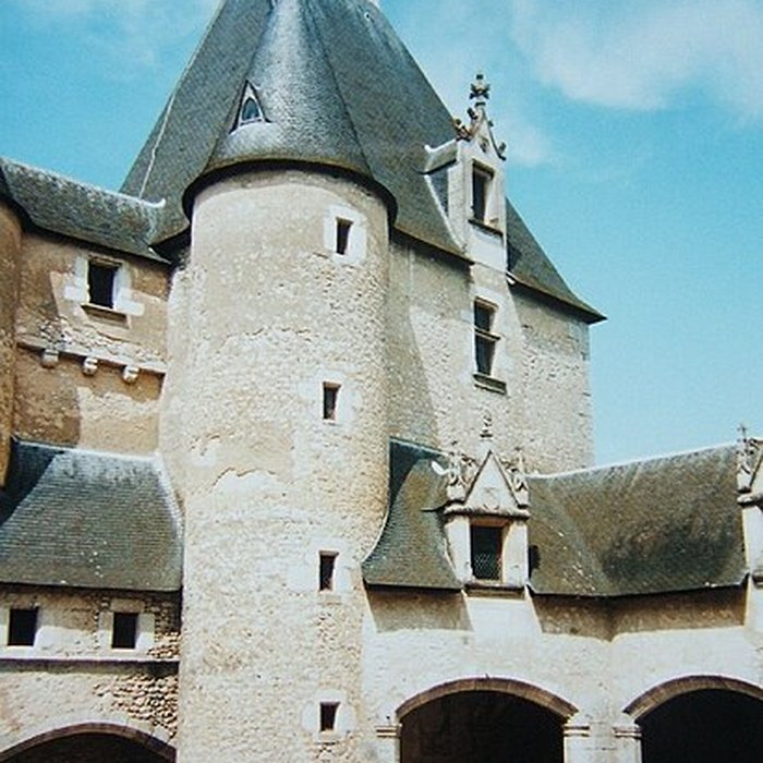 Photo de Château de Fougères-sur-Bièvre