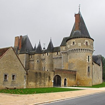 Château de Fougères-sur-Bièvre