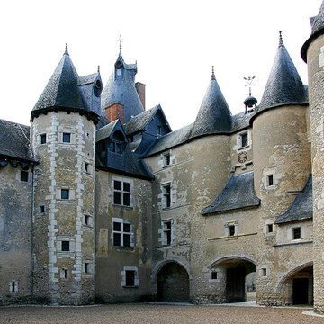 Château de Fougères-sur-Bièvre