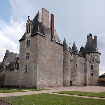 Château de Fougères-sur-Bièvre