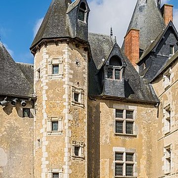 Château de Fougères-sur-Bièvre