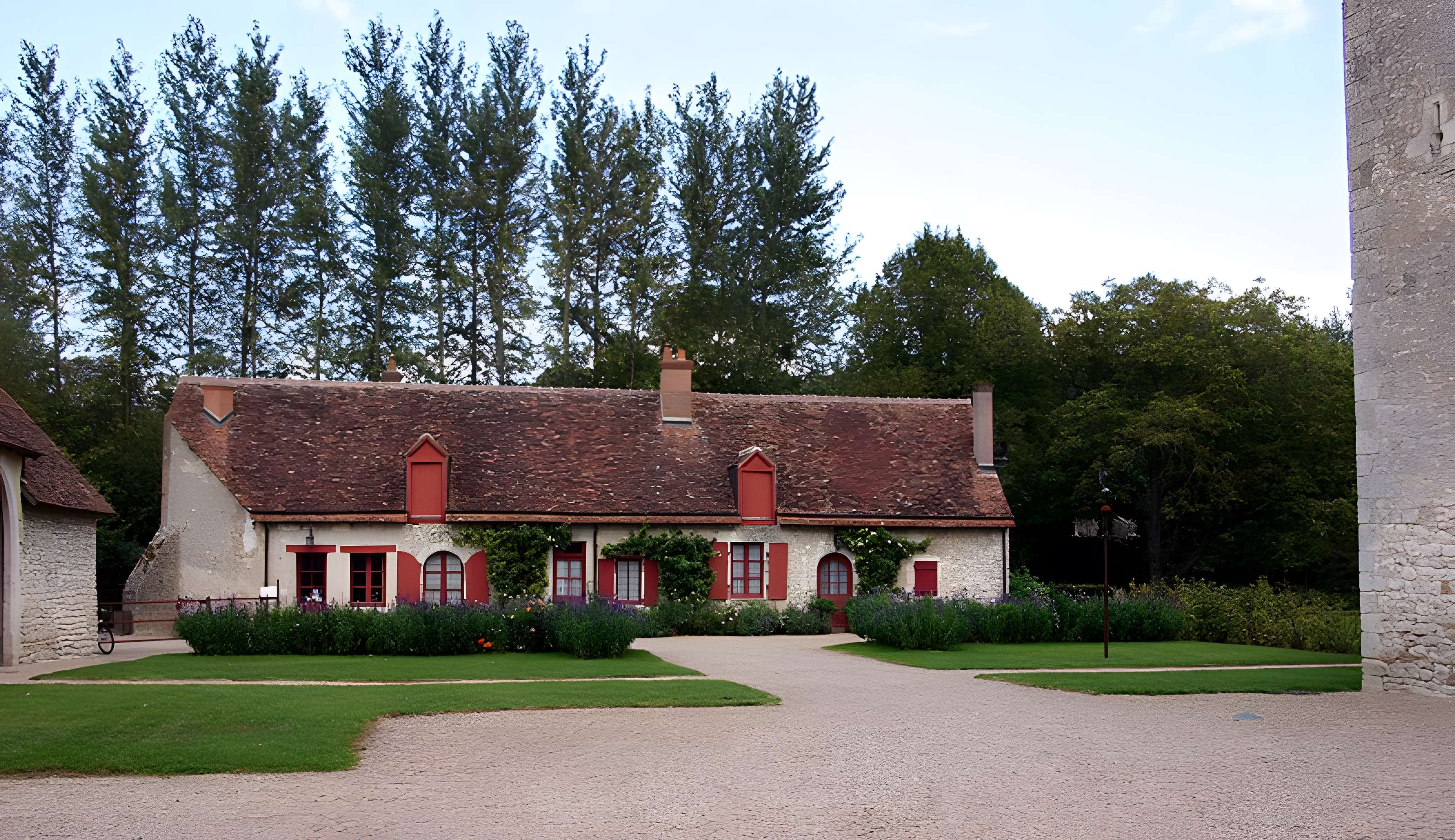 Château de Fougères-sur-Bièvre