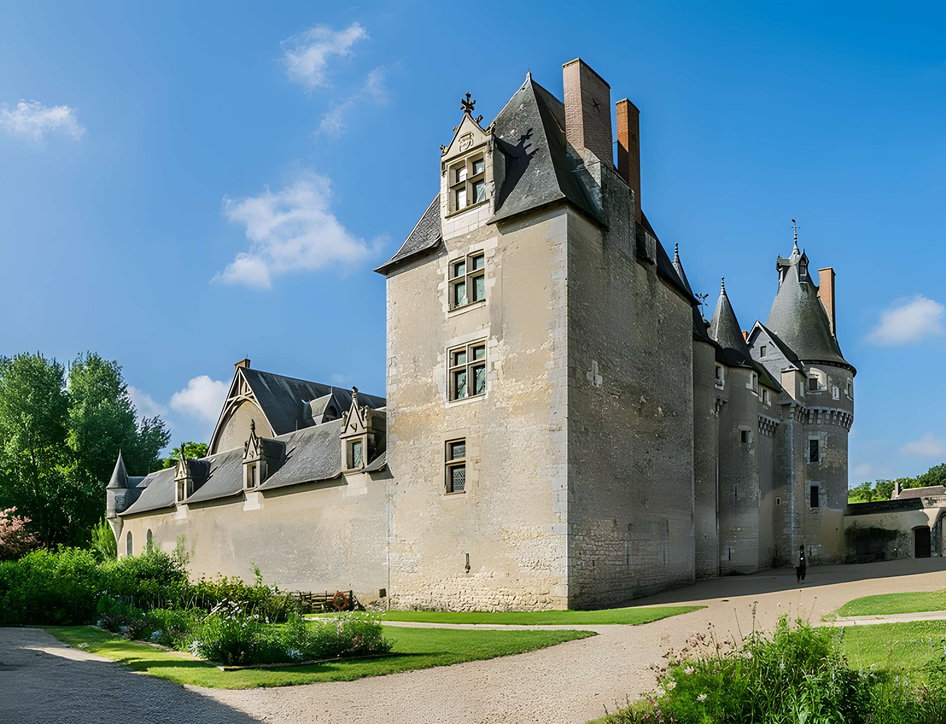 Château de Fougères-sur-Bièvre