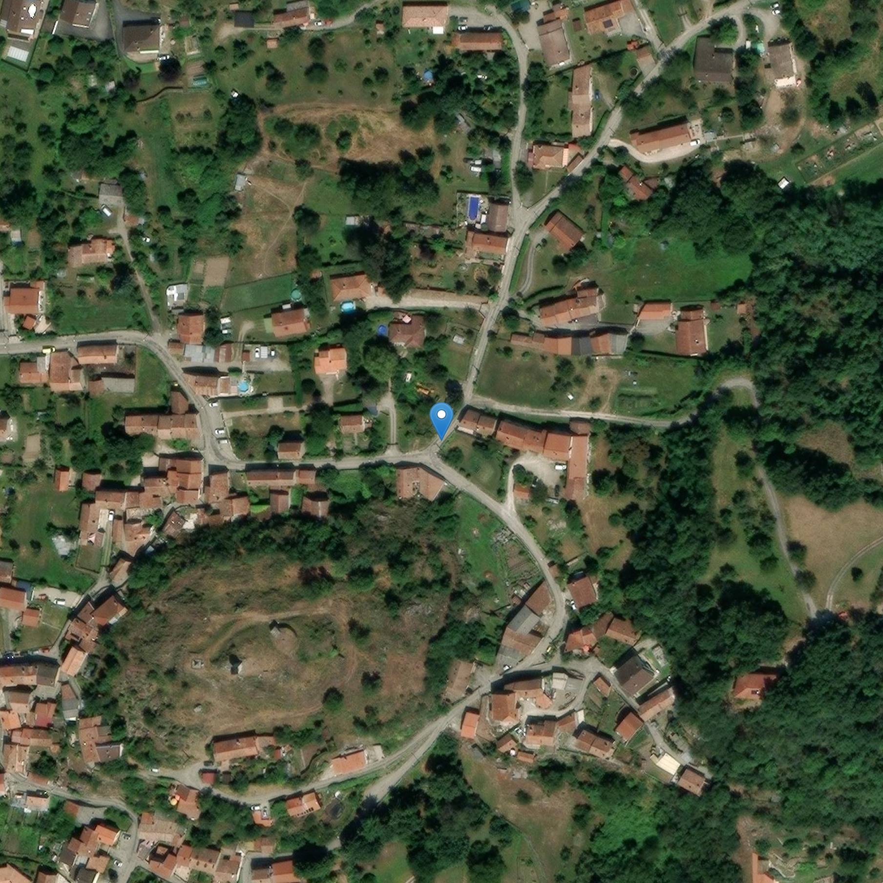 Photo de 阿里尼亚克圣彼得教堂