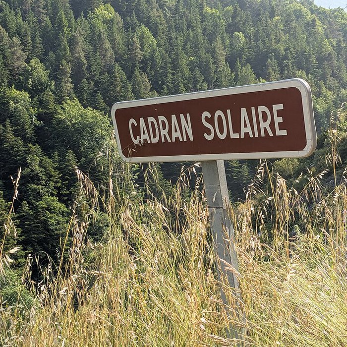 Photo de Cadran solaire du col de Cabre à La Beaume