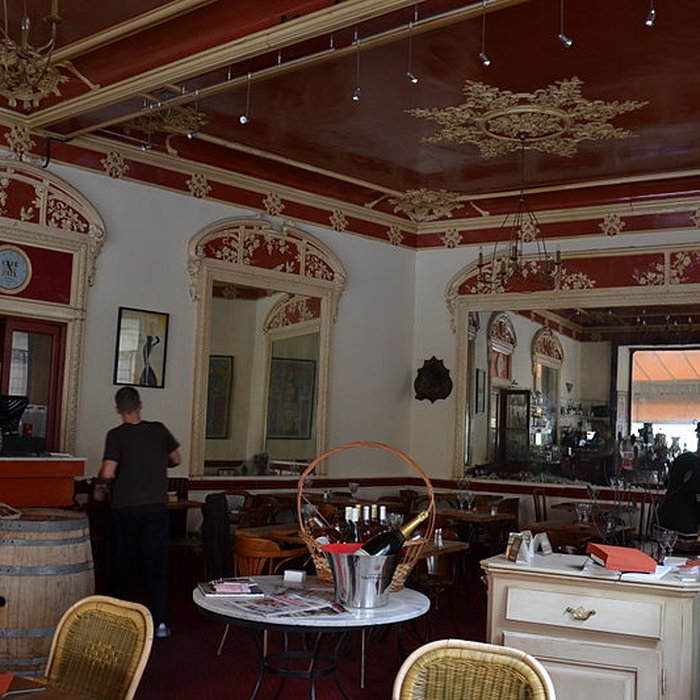 Photo de Café de la Paix à Valréas