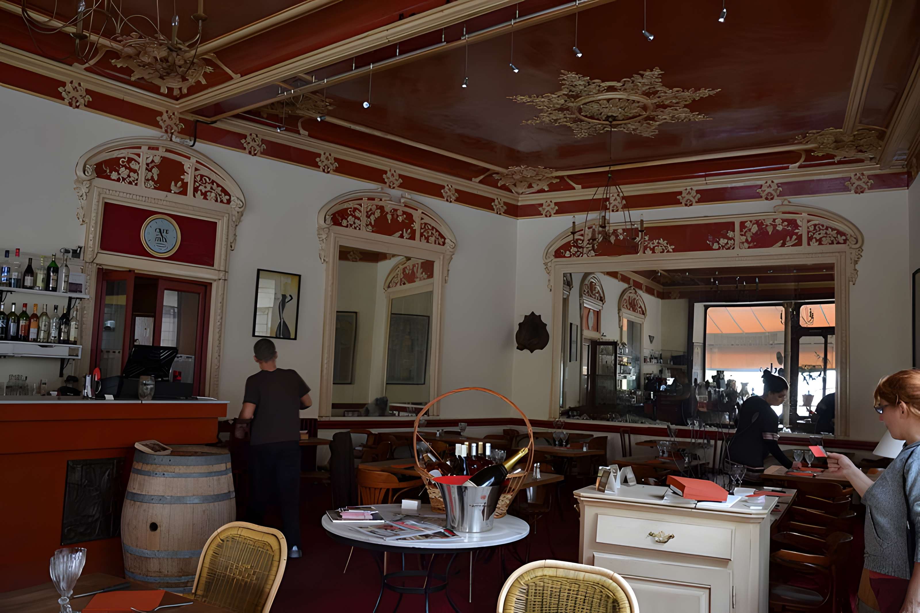 Café de la Paix à Valréas