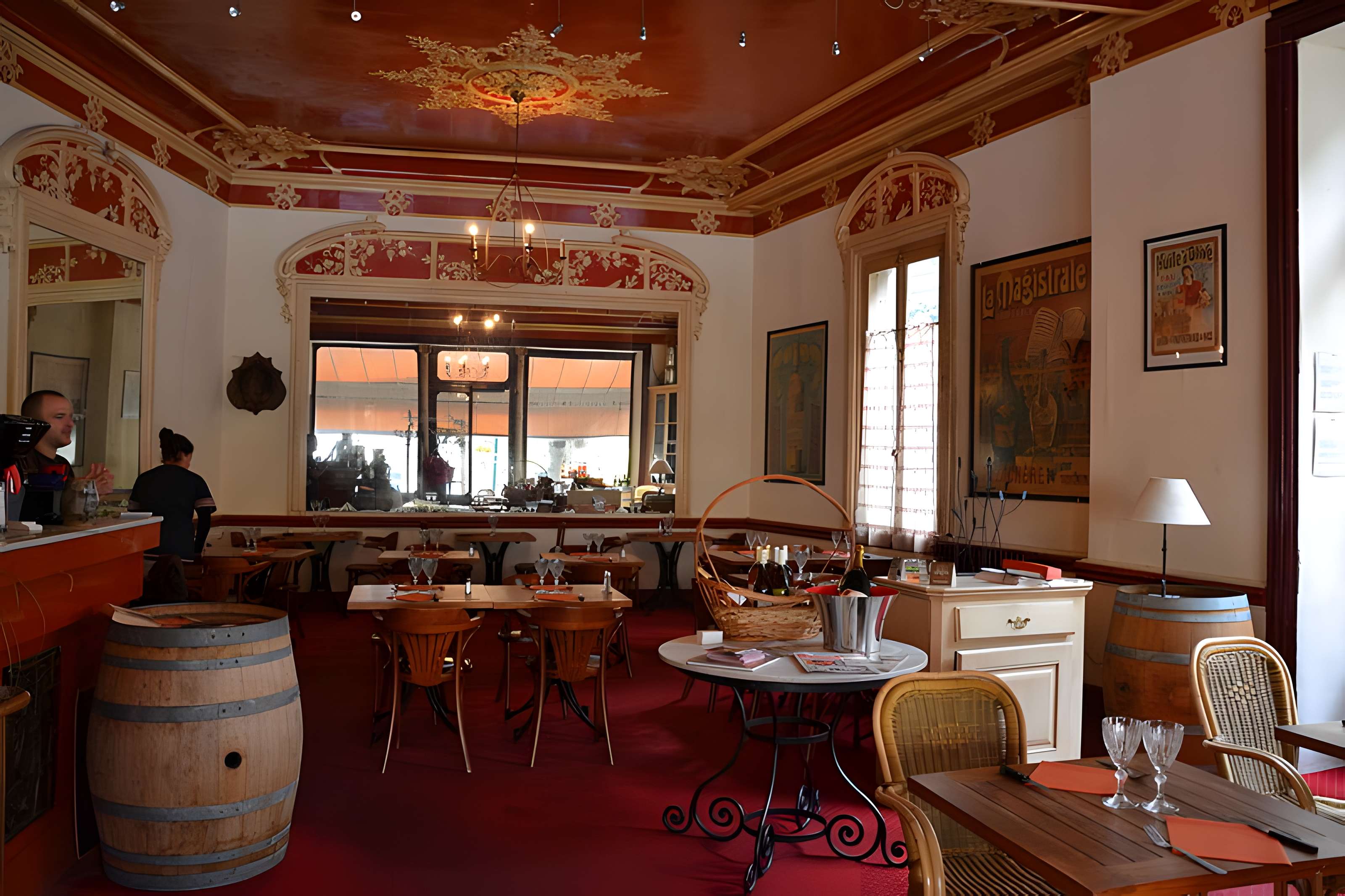 Café de la Paix à Valréas